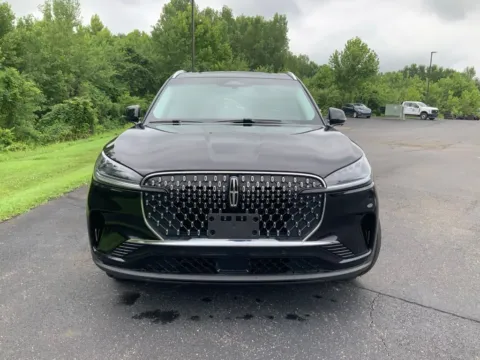 More photos of 2025 Lincoln Aviator Reserve at Don Wood Ford Lincoln, OH