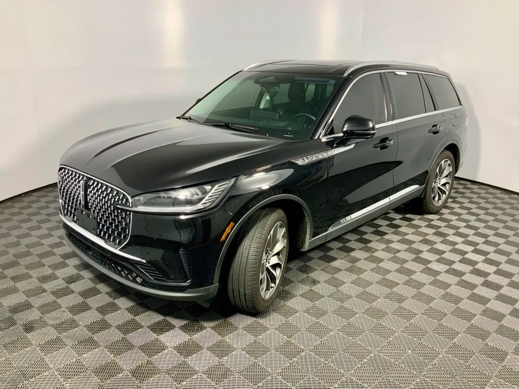 Lincoln Aviator photo 12