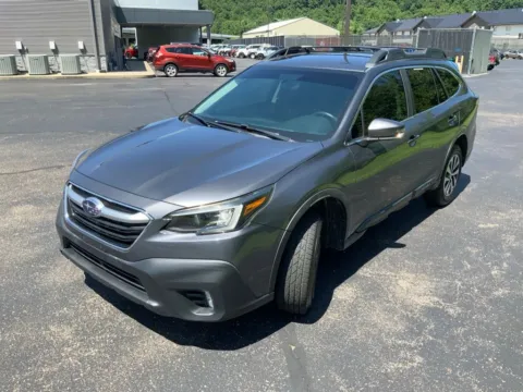 More photos of 2020 Subaru Outback Premium at Don Wood Ford Lincoln, OH