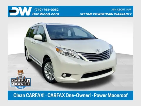 White 2017 Toyota Sienna XLE for sale in Athens, OH