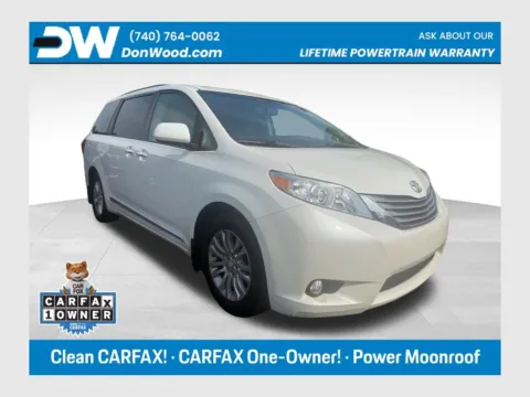White 2017 Toyota Sienna XLE for sale in Athens, OH