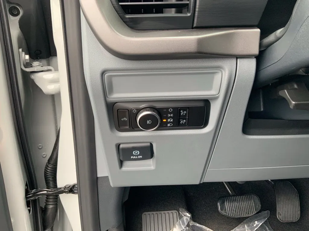 Ford F-150 photo 18