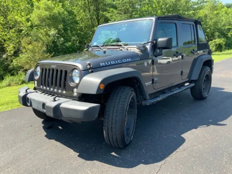 More photos of 2017 Jeep Wrangler Unlimited Rubicon at Don Wood Ford Lincoln, OH