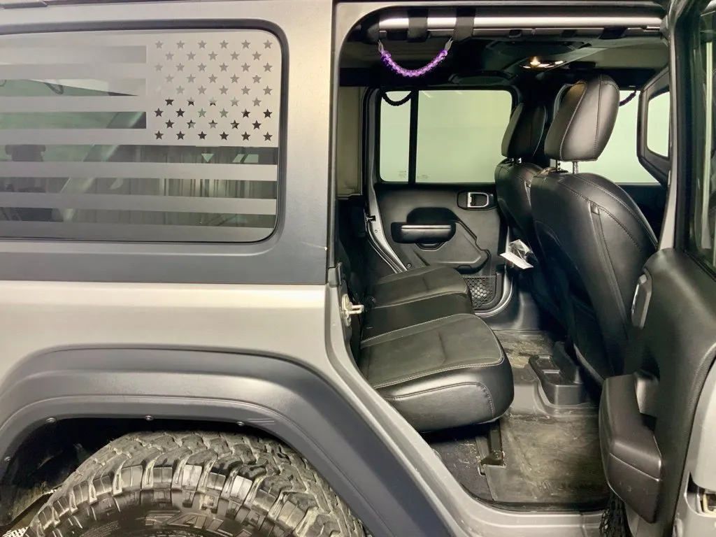 Jeep Wrangler photo 28