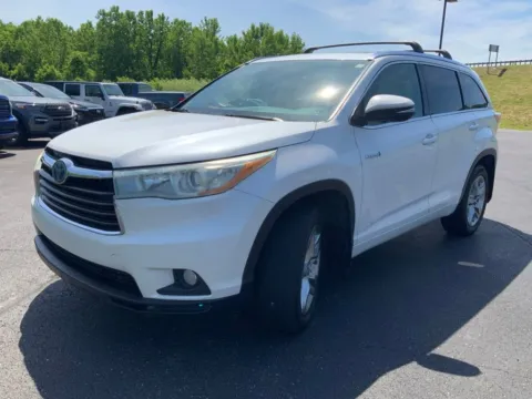More photos of 2016 Toyota Highlander Hybrid Limited Platinum at Don Wood Ford Lincoln, OH