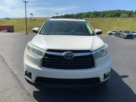 Another view of 2016 Toyota Highlander Hybrid Limited Platinum for sale in Athens, OH at Don Wood Ford Lincoln