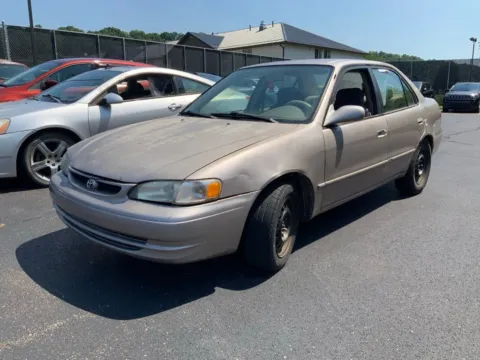 More photos of 2000 Toyota Corolla VE at Don Wood Ford Lincoln, OH