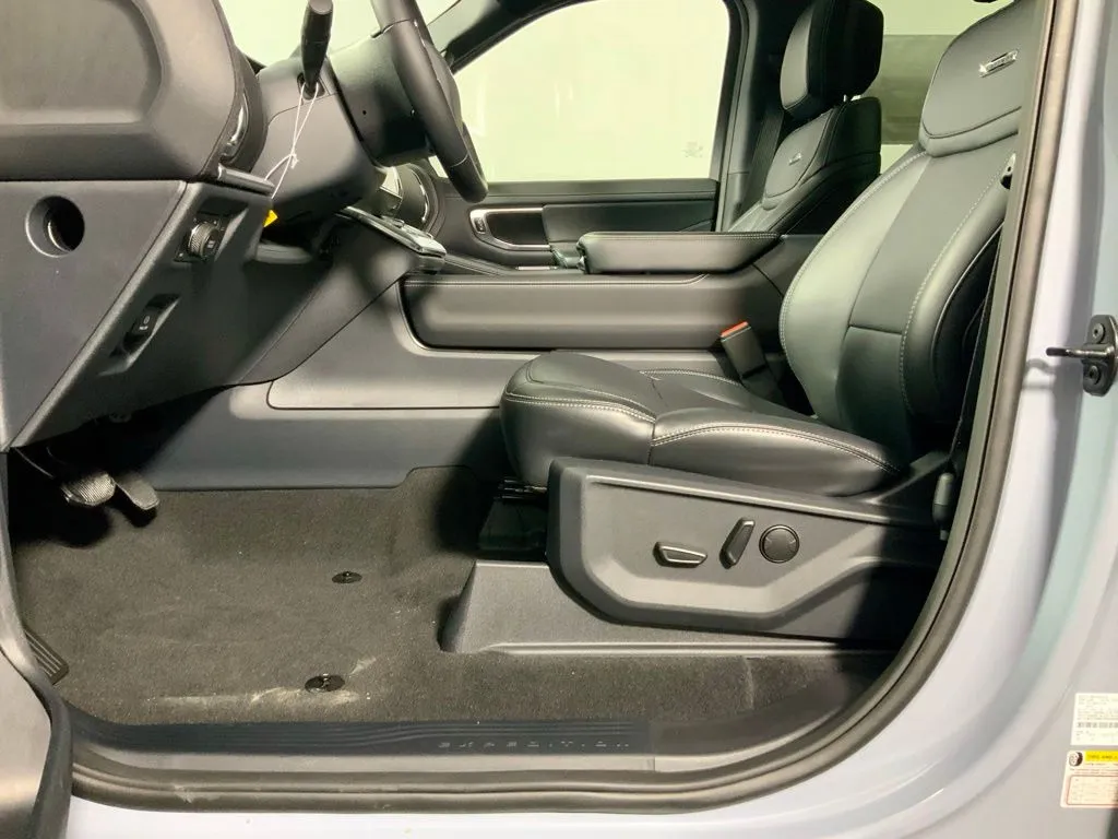 Ford Expedition MAX photo 20