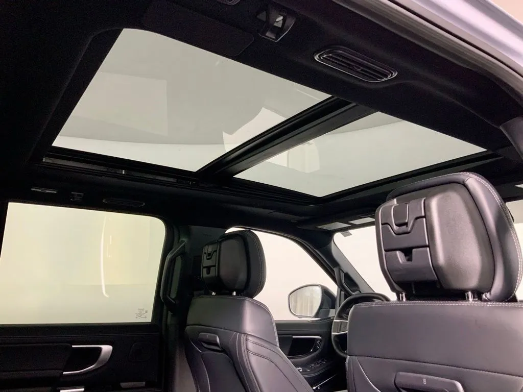 Ford Expedition MAX photo 2