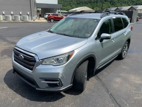 More photos of 2019 Subaru Ascent Limited at Don Wood Ford Lincoln, OH