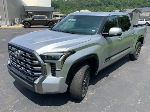 More photos of 2023 Toyota Tundra Platinum at Don Wood Ford Lincoln, OH