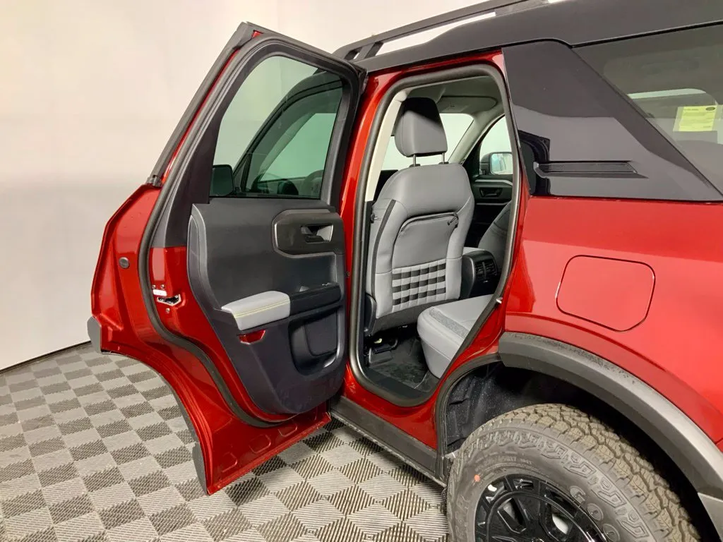 Ford Bronco Sport photo 28