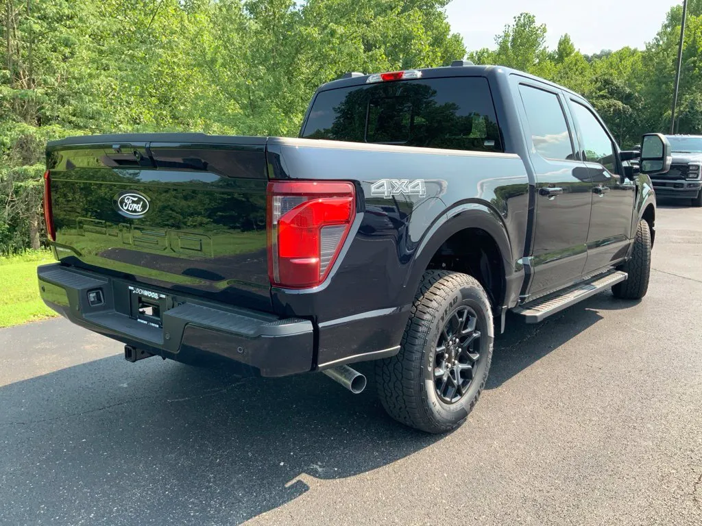 Ford F-150 photo 12