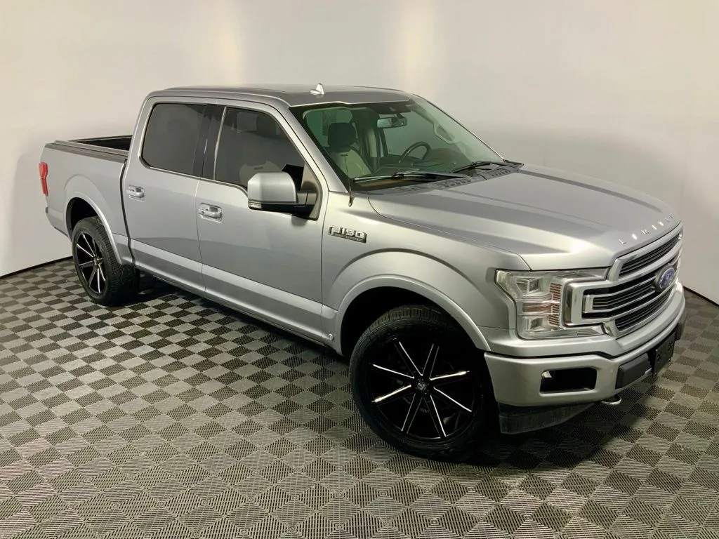 Ford F-150 photo 3