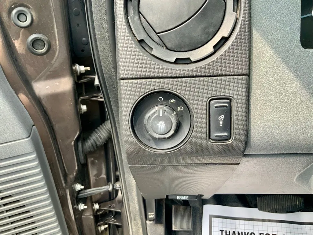 Ford F350SD photo 17
