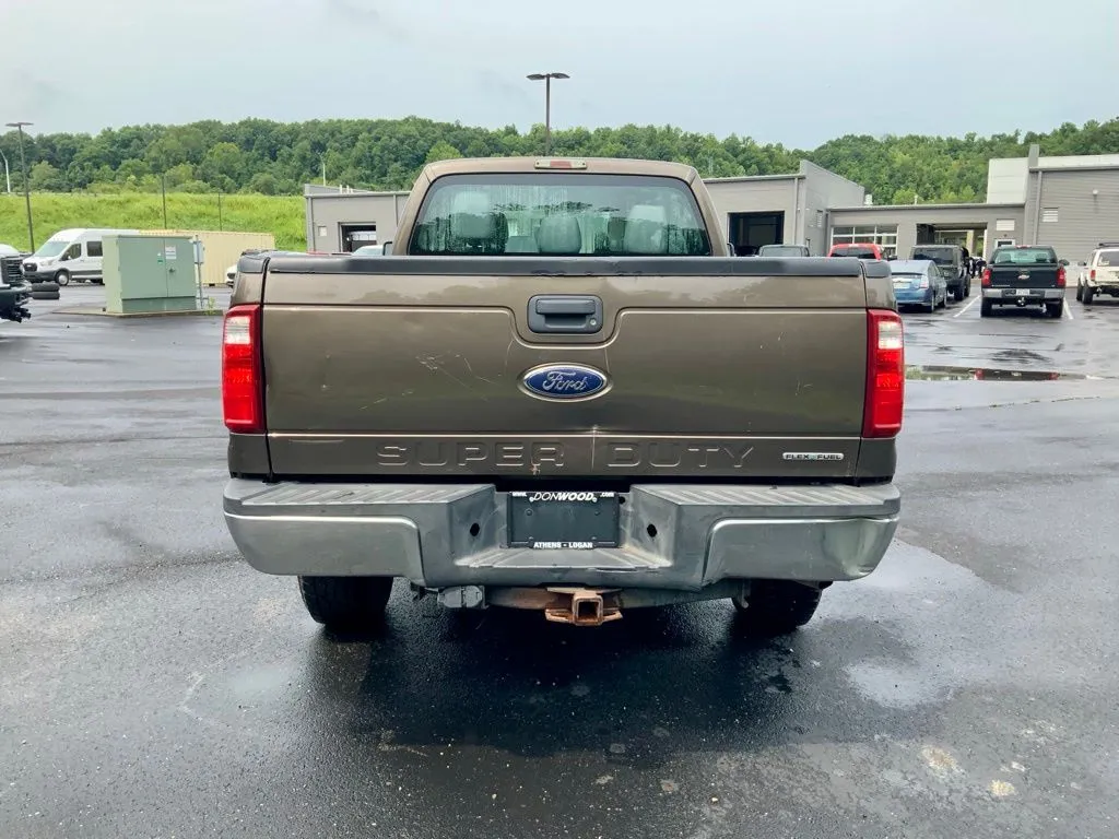 Ford F350SD photo 9