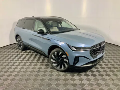 More photos of 2026 Lincoln Nautilus Reserve at Don Wood Ford Lincoln, OH