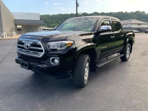 More photos of 2017 Toyota Tacoma Limited at Don Wood Ford Lincoln, OH