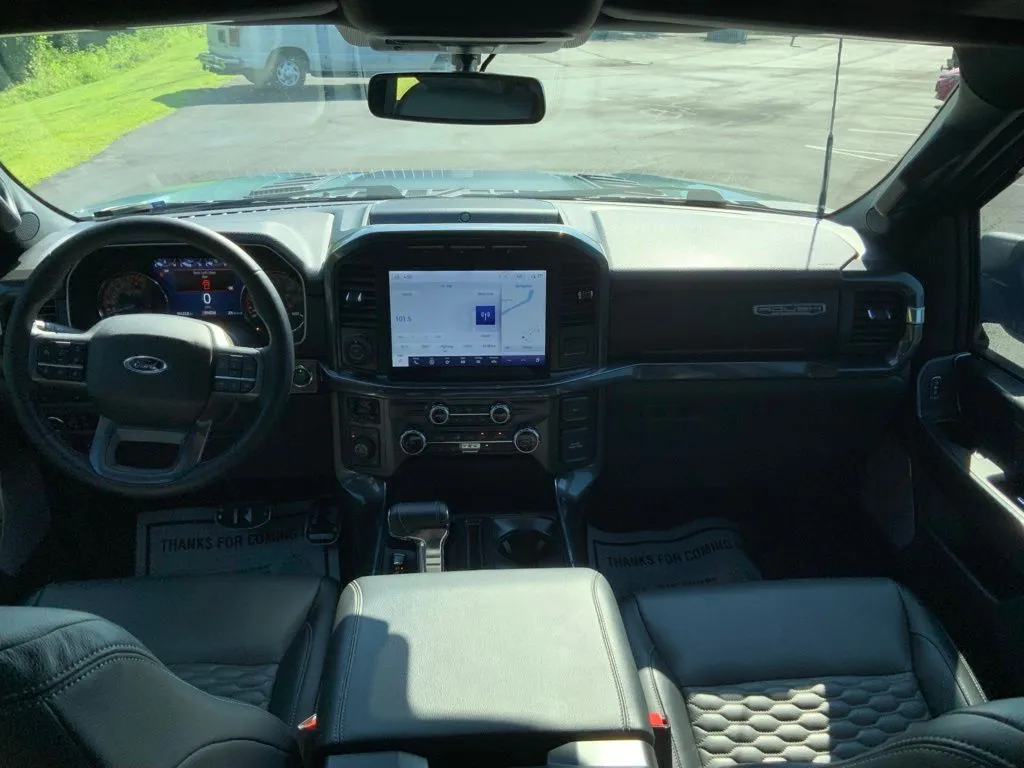 Ford F-150 photo 16