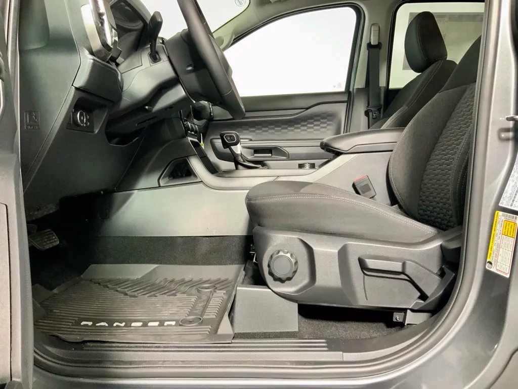 Ford Ranger photo 20