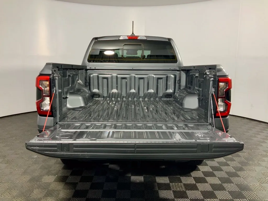 Ford Ranger photo 14