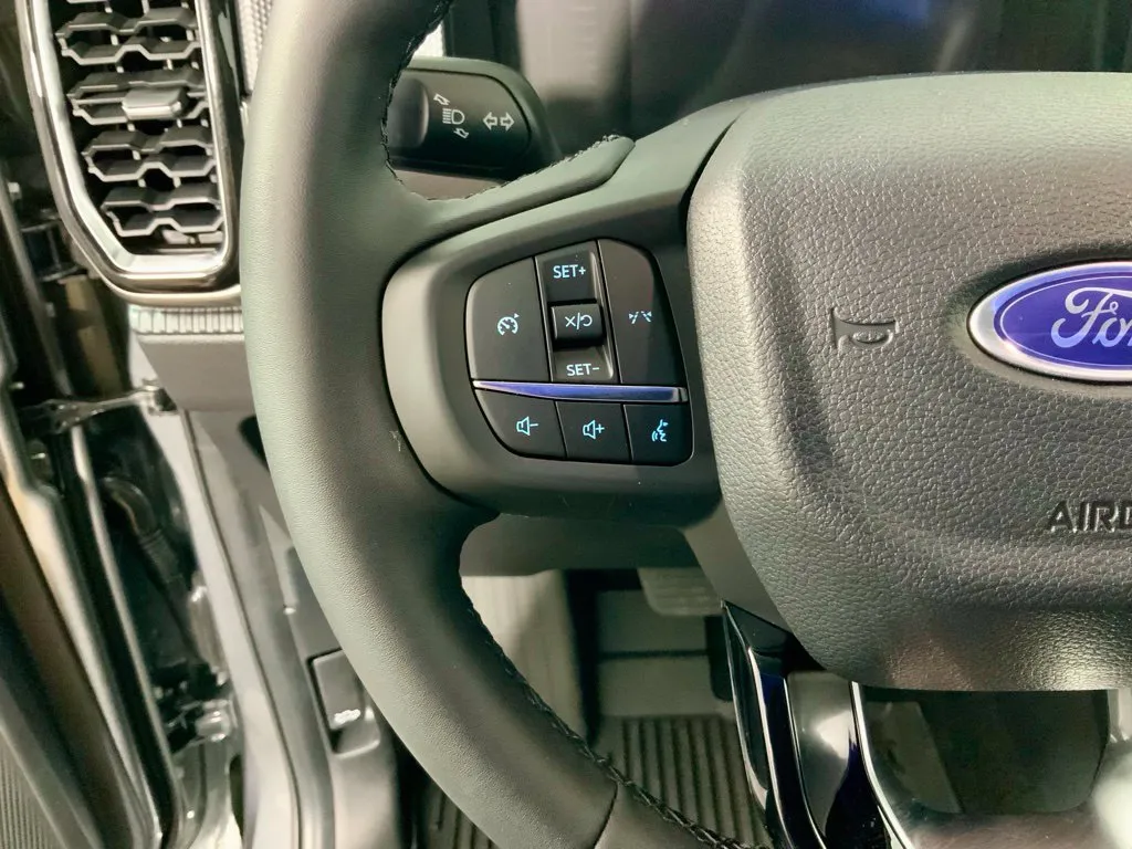 Ford Ranger photo 26