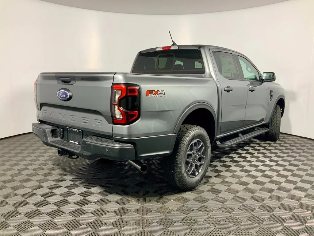 Ford Ranger photo 16