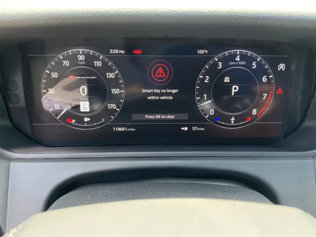 Land Rover Range Rover Velar photo 20