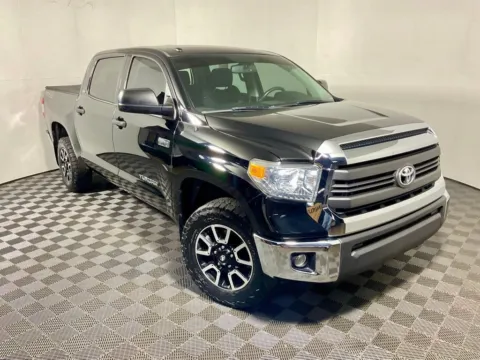 More photos of 2015 Toyota Tundra SR5 at Don Wood Ford Lincoln, OH