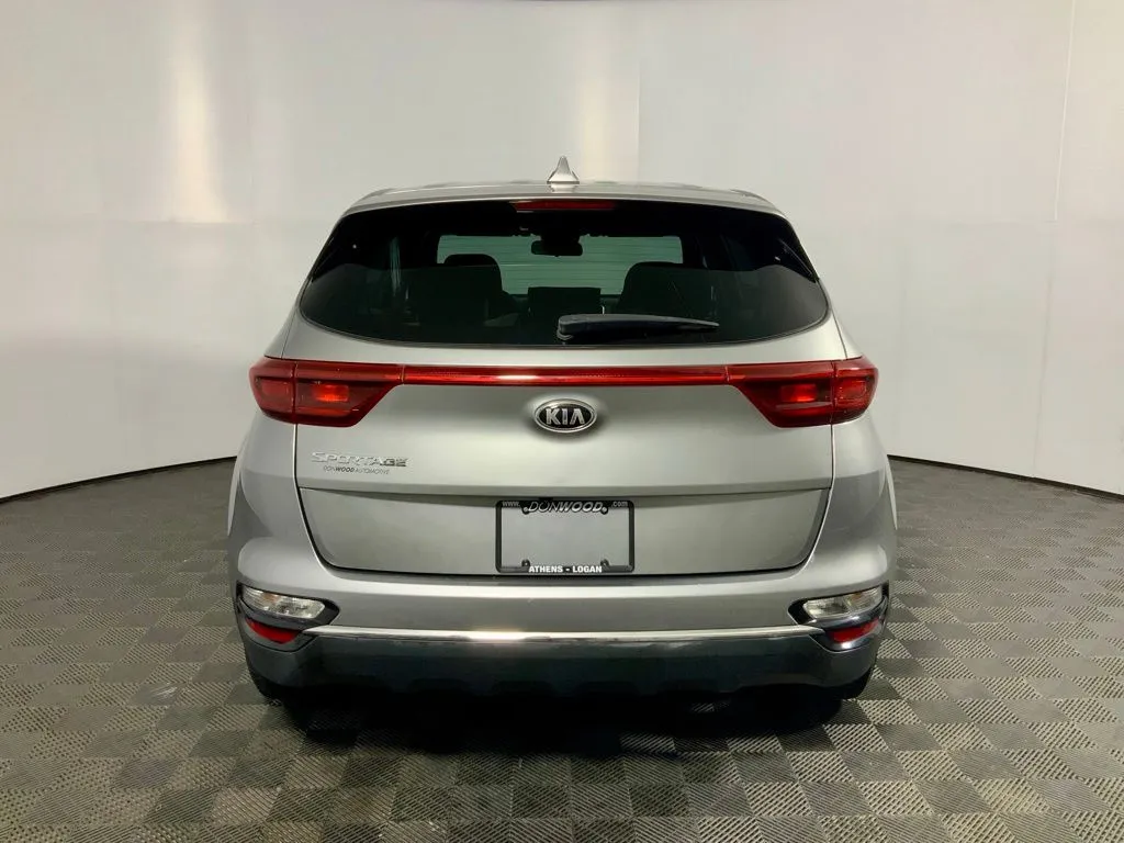 Kia Sportage photo 12