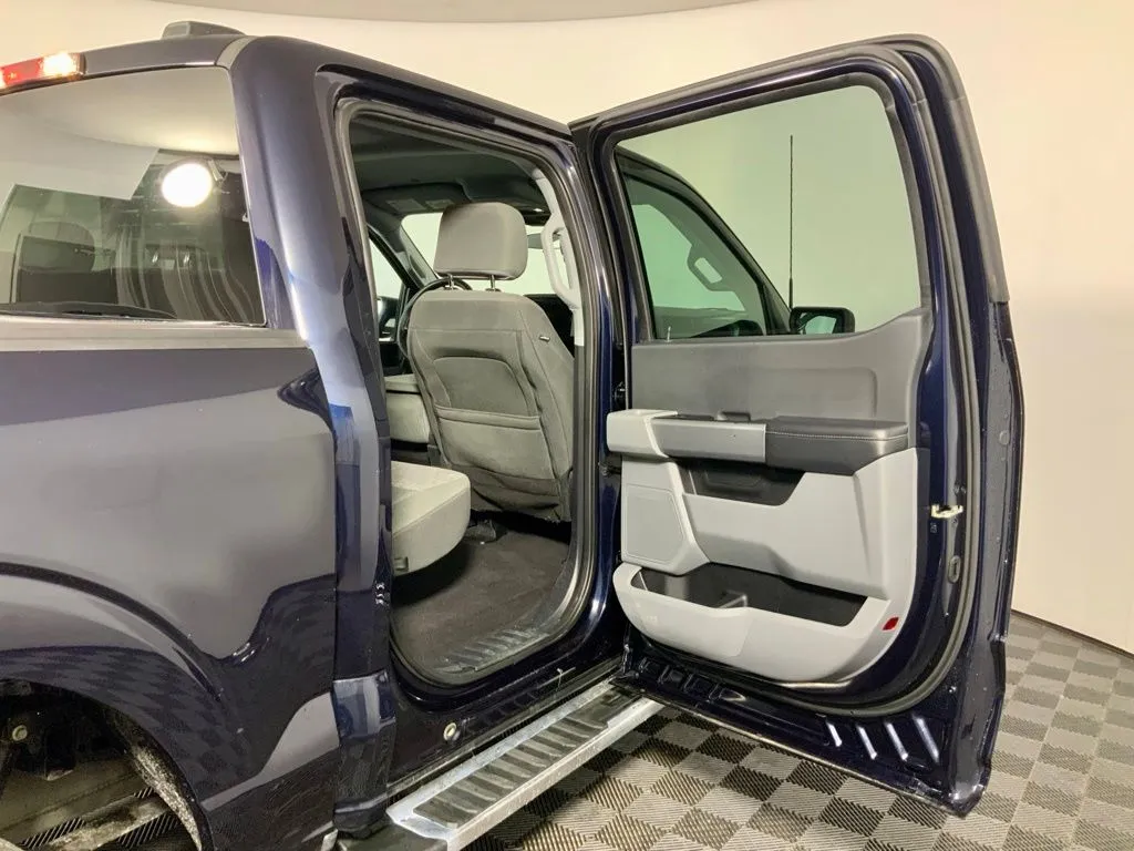 Ford F-150 photo 30