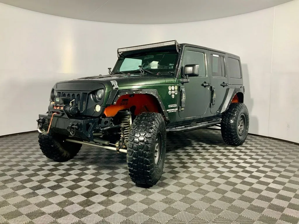 Jeep Wrangler photo 7