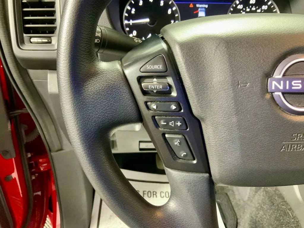 Nissan Frontier photo 24
