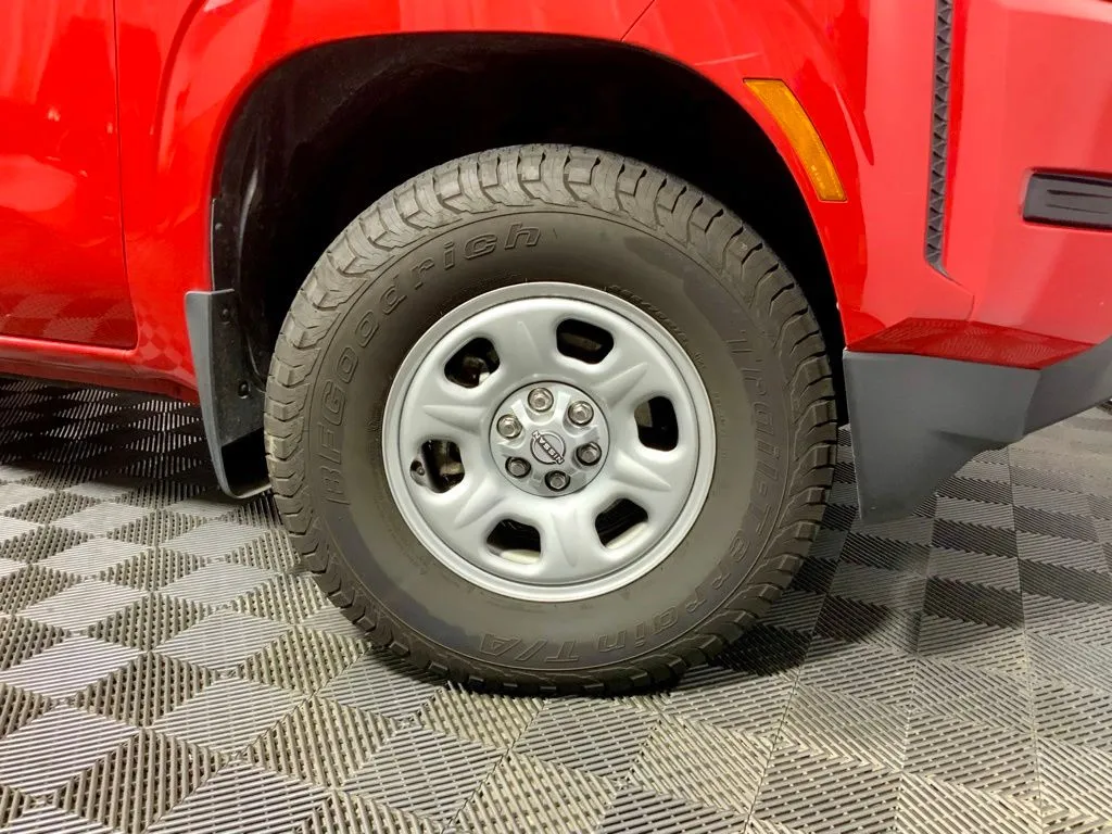 Nissan Frontier photo 33