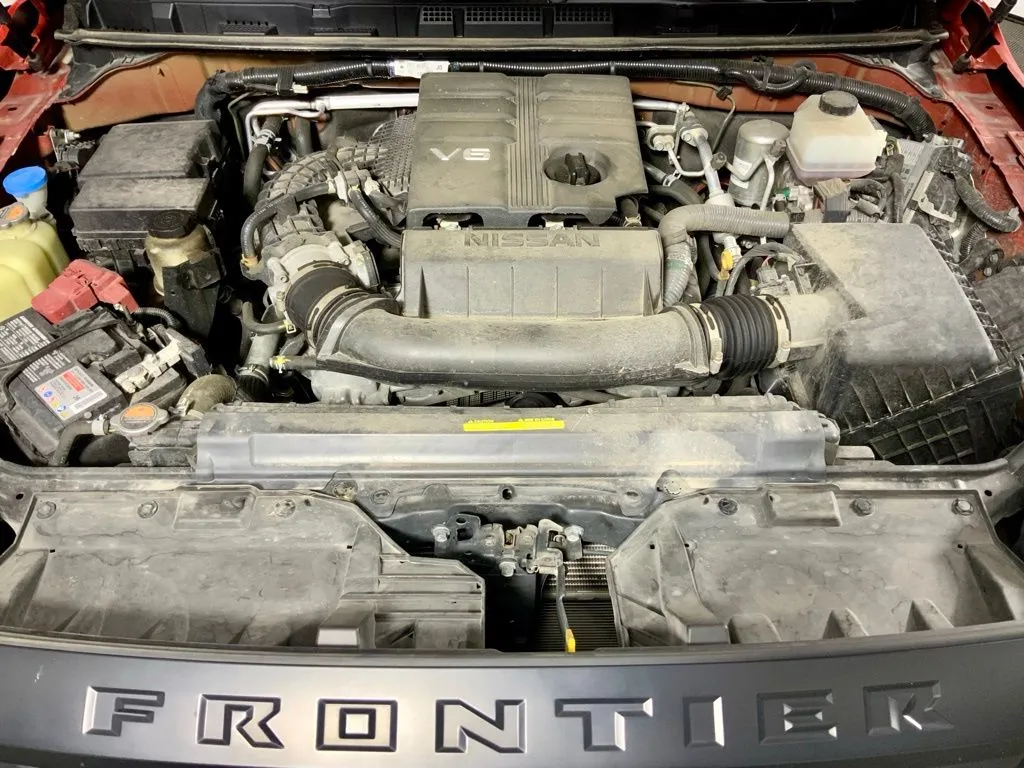 Nissan Frontier photo 7