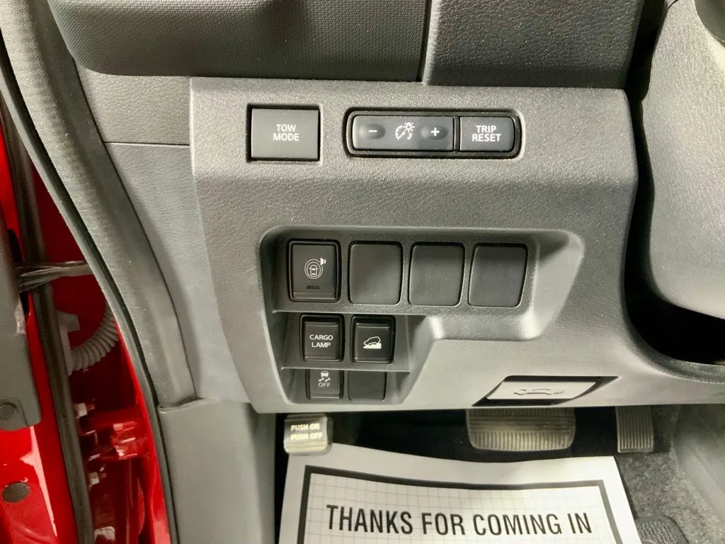 Nissan Frontier photo 21