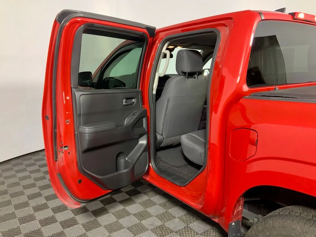 Nissan Frontier photo 27
