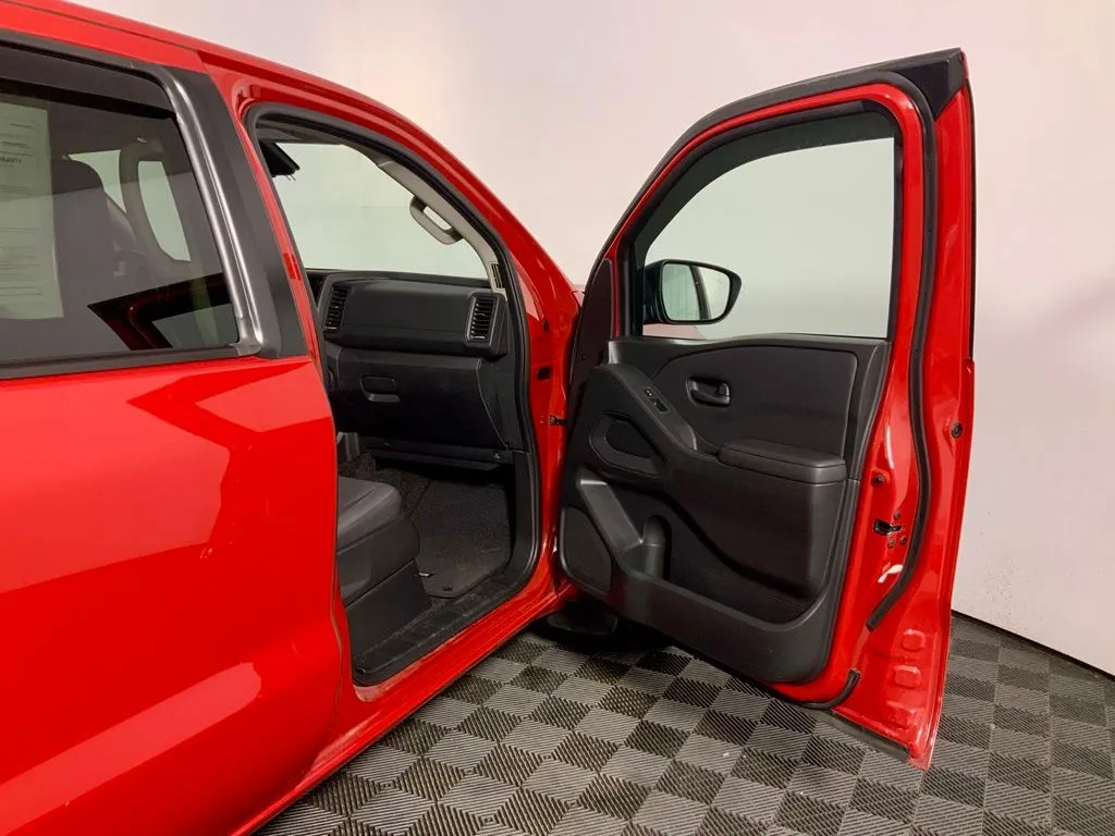 Nissan Frontier photo 31