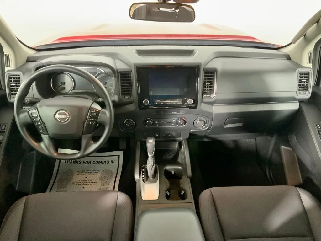 Nissan Frontier photo 19