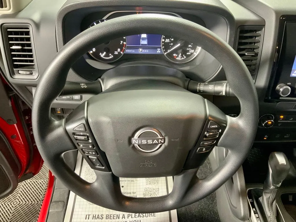 Nissan Frontier photo 23
