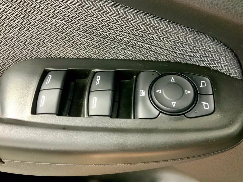 Chevrolet Trailblazer photo 21