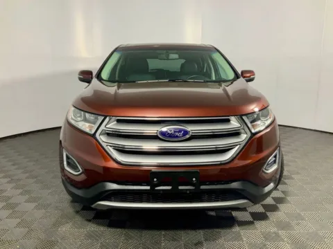 More photos of 2016 Ford Edge SEL at Don Wood Ford Lincoln, OH