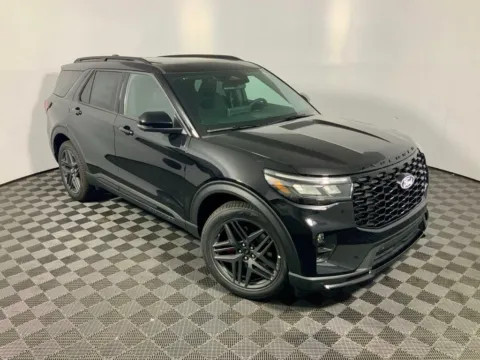 More photos of 2027 Ford Explorer ST at Don Wood Ford Lincoln, OH