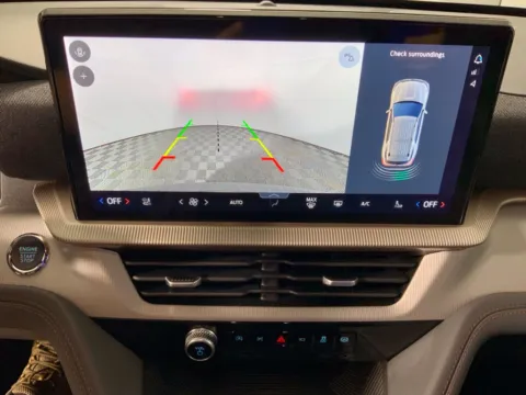More photos of 2027 Ford Explorer Active at Don Wood Ford Lincoln, OH