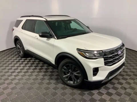 More photos of 2027 Ford Explorer Active at Don Wood Ford Lincoln, OH