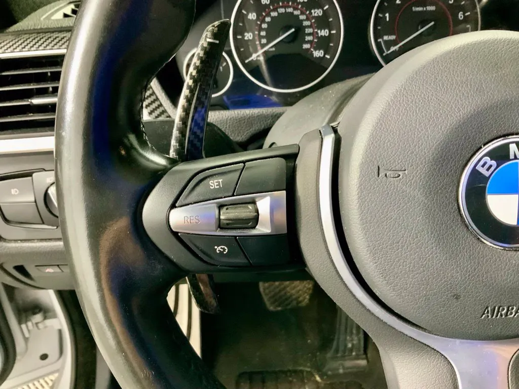BMW 4 Series photo 23