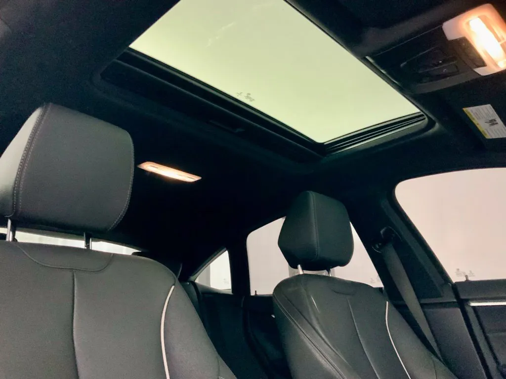 BMW 4 Series photo 2