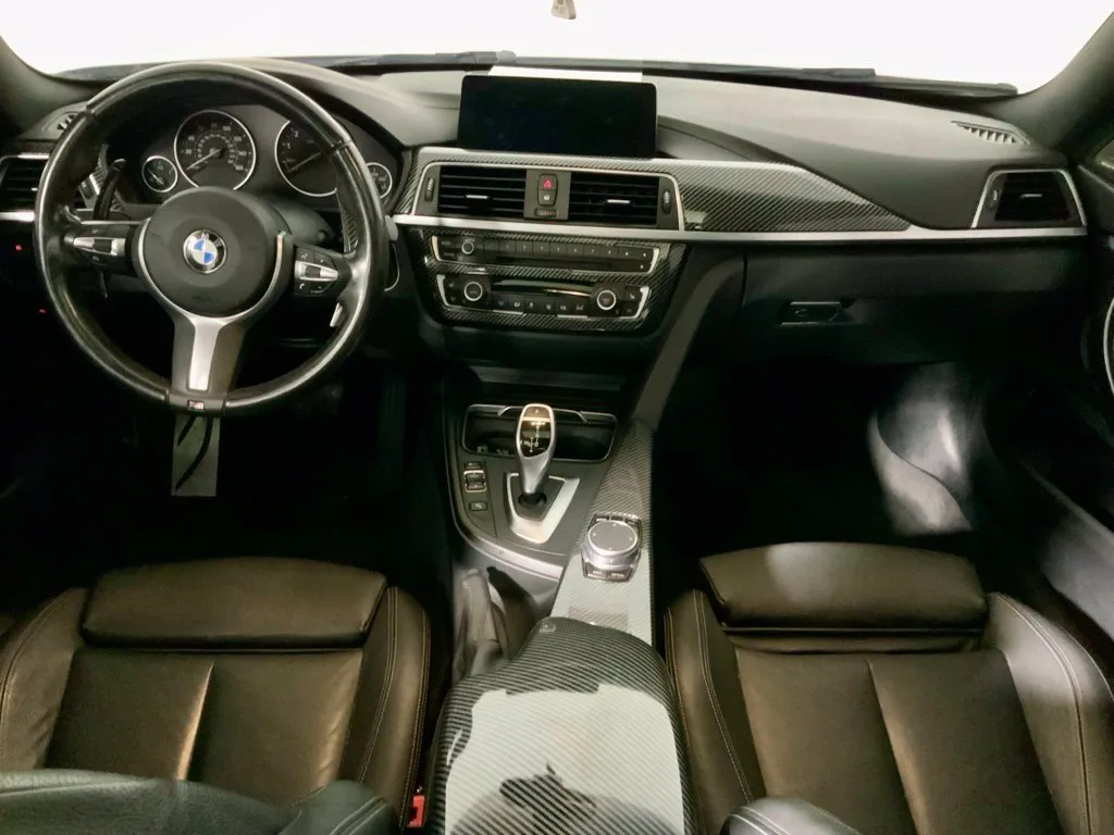 BMW 4 Series photo 19