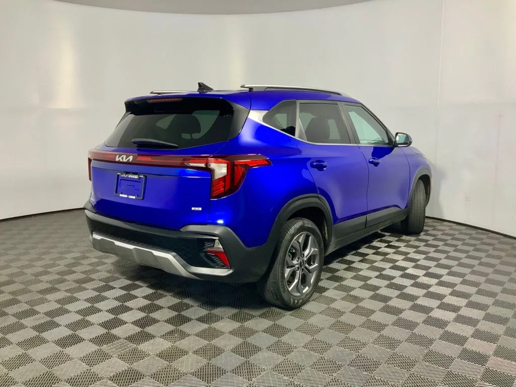 Kia Seltos photo 17
