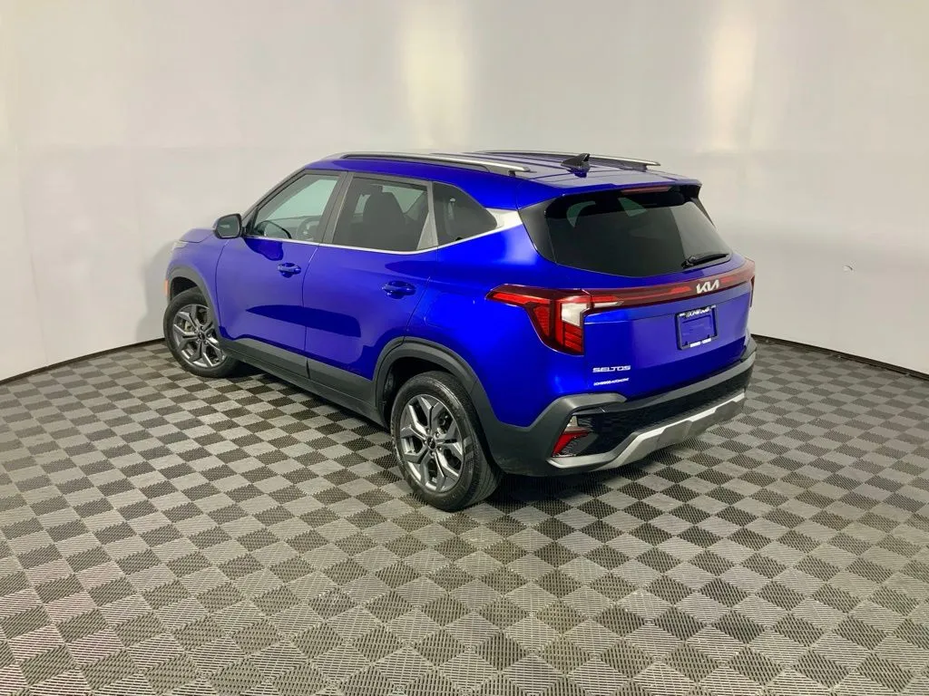 Kia Seltos photo 13